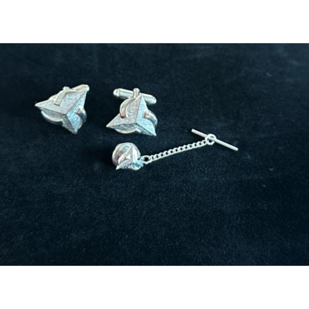 Anson Cufflinks & Tieclip Triangular Design Silver Tone Dress Suit Vintage